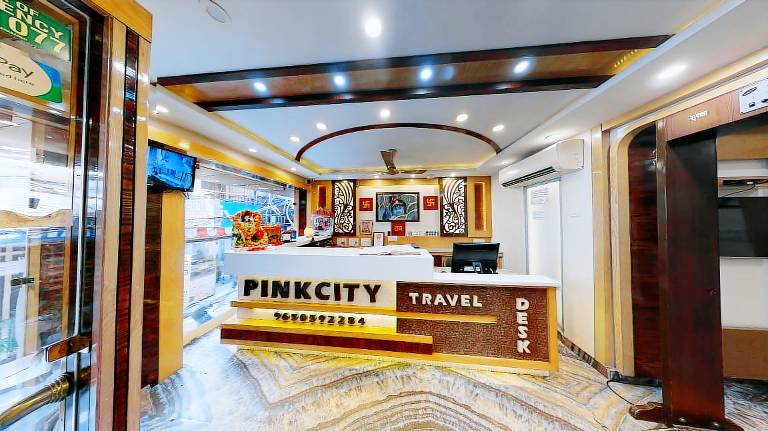 Hotel pink city