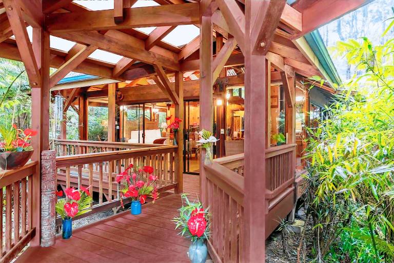 Bed & Breakfast Volcano