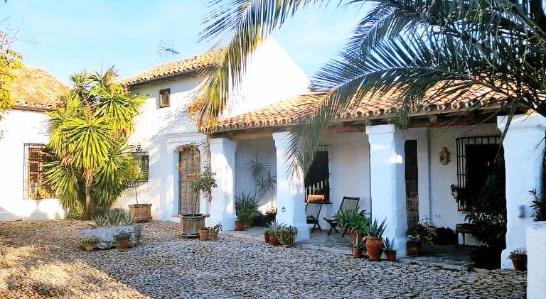 Fully equipped nice villa with private pool, terrace & BBQ | Pets are welcome — photo 2