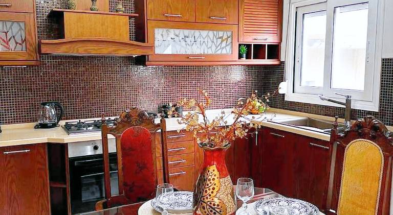 Apartment with garden, terrace & grill — photo 3