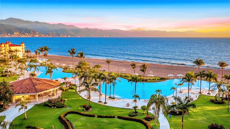 Luxury Oceanfront Villa in Marina Vallarta