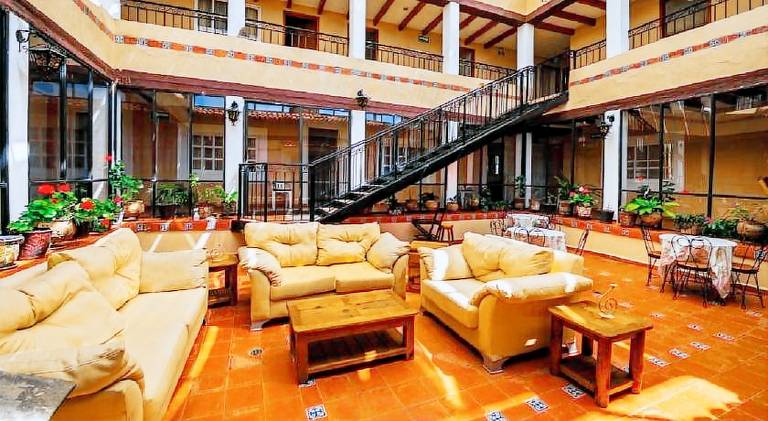 Hotel La Casa de Don Tito Jocotitlan