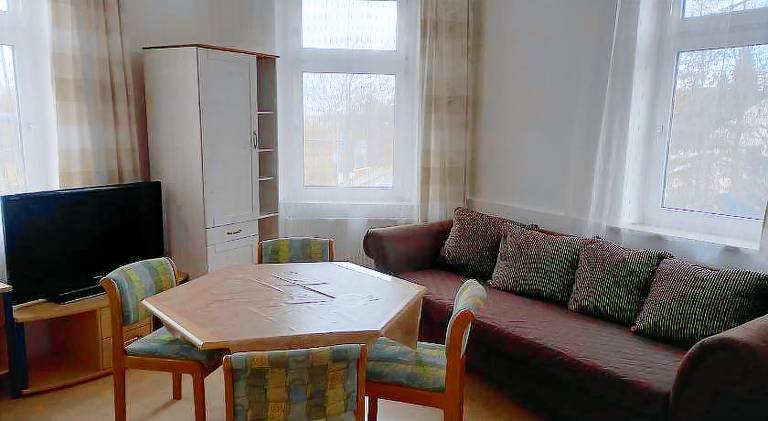 Apartment with 2 rooms for 5 persons — photo 2
