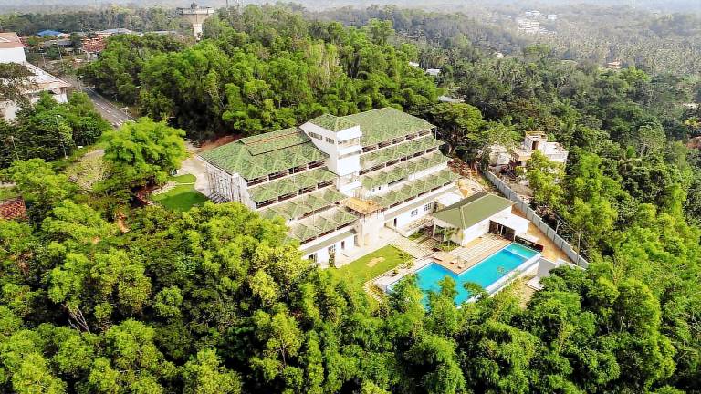 Avoki Resort