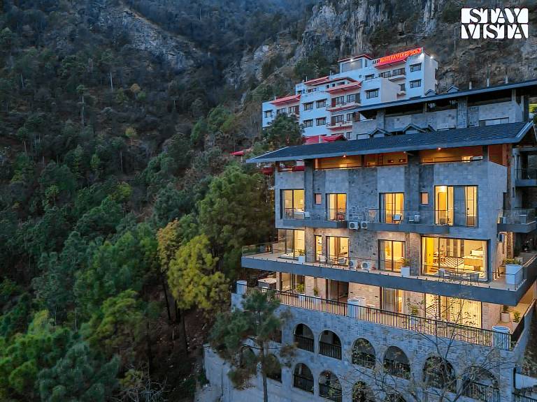 372 m² Villa