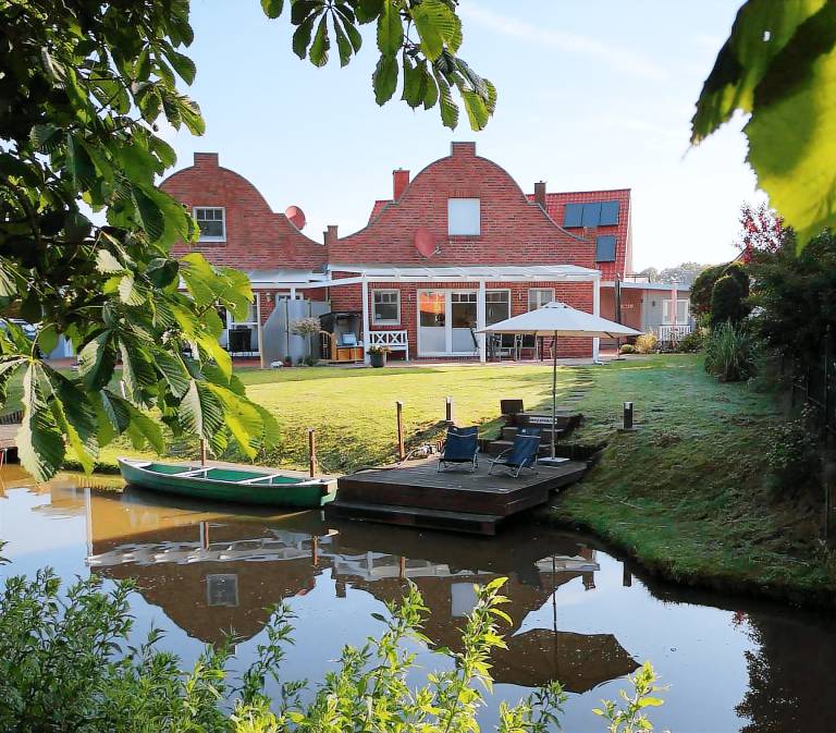 Traumhaftes Ferienhaus direkt am Wasser