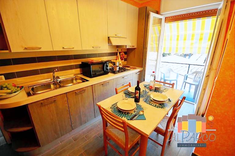 Holiday apartment with 2 rooms for 4 persons — photo 3