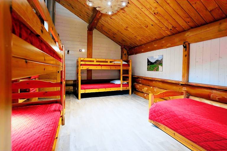 Superbe chalet rondins de 150 m² au cœur des Vosges, sauna, wifi, groupe, famille — photo 5