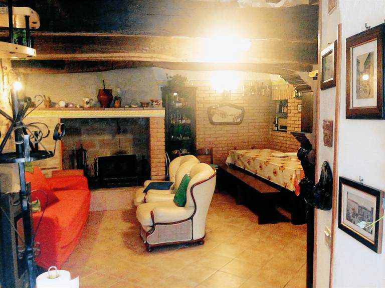 Vacation home with yard, patio & barbecue — photo 3