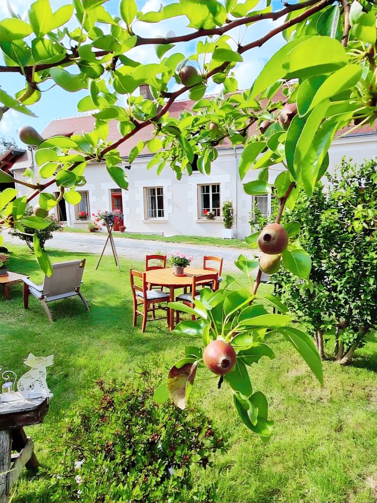 G&auml;stezimmer &bdquo;La Magaudi&egrave;re La Laiterie&ldquo; mit Terrasse Garten und WLAN