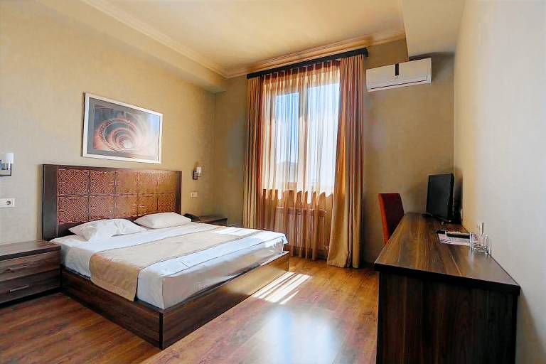 Kantar Hotel in Yerevan