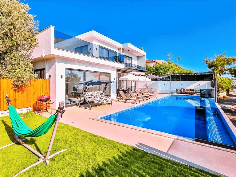 Ferienhaus  Üzümlü Mahallesi