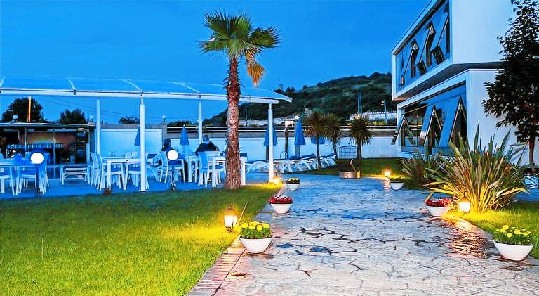 Bodega Otel Sile — photo 4
