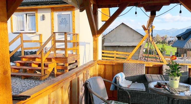 Chalet with jacuzzi — photo 5