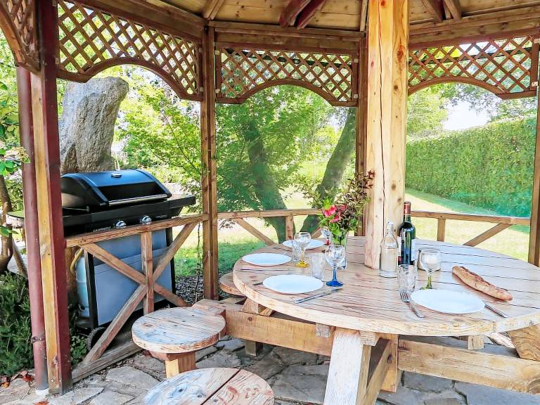 Fully equipped vacation home with garden, barbeque & terrace | Good for workation | Pets allowed — photo 2