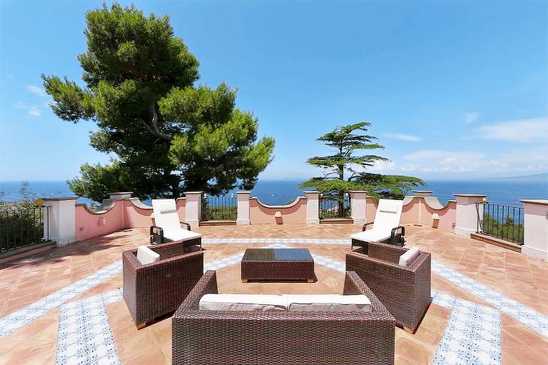 Bed & Breakfast  Sorrento