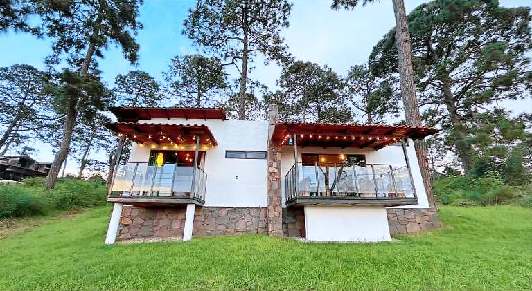 House with 2 rooms for 8 persons in Mazamitla