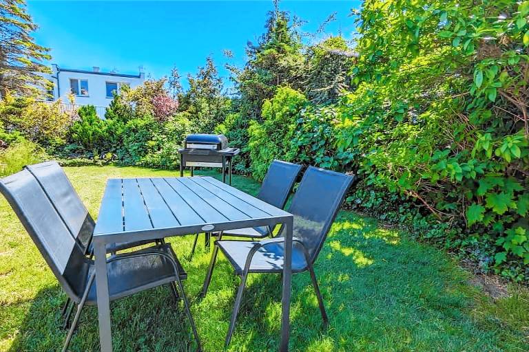Rental apartment with garden — photo 3