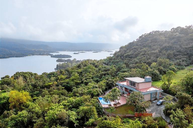 Villa Aamby Valley