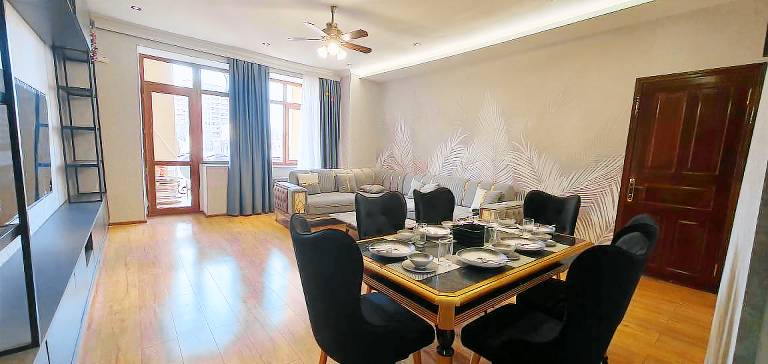 Apartment | Near Baku Boulevard | Perfect for remote work | Dogs allowed — photo 4