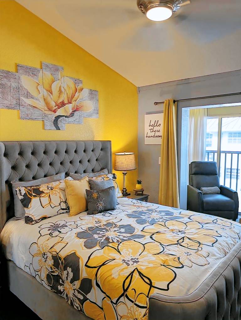 Condo Paradise Lakes