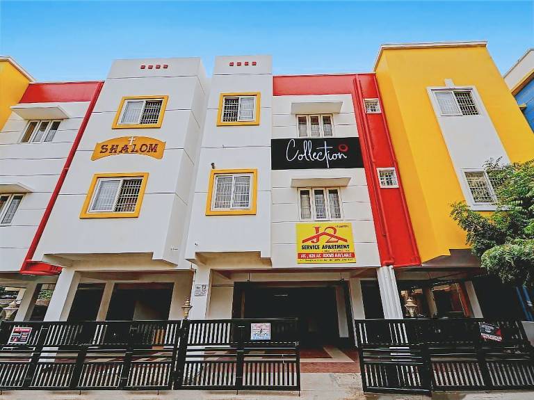 Hotel O J2 Service Apartment