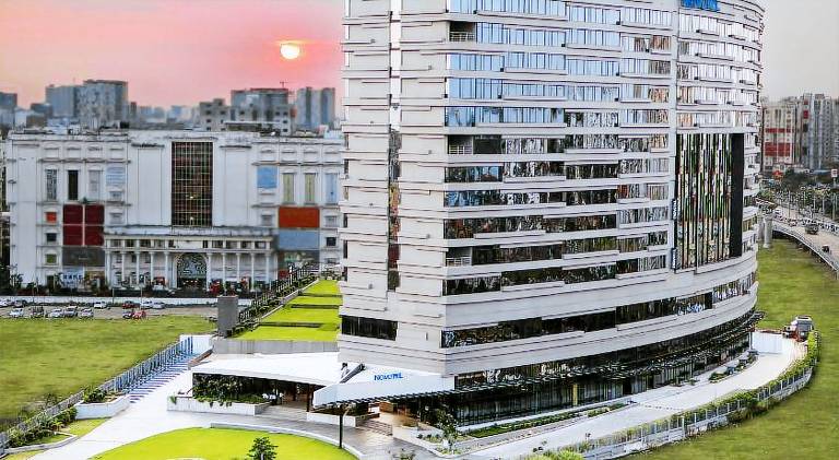 Novotel Kolkata Hotel & Residences An AccorHotels Brand