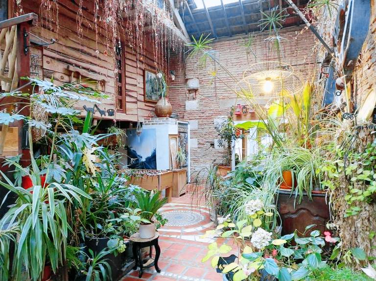 Family-friendly gite with yard, private pool & barbeque | Nature view | Pets allowed — photo 2