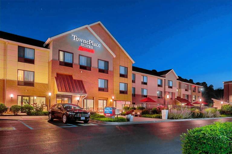 TownePlace Suites by Marriott Huntington — photo 2