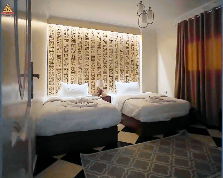 Lovely holiday apartment with patio & hot tub | Perfect for remote work | Pets are welcome — photo 2