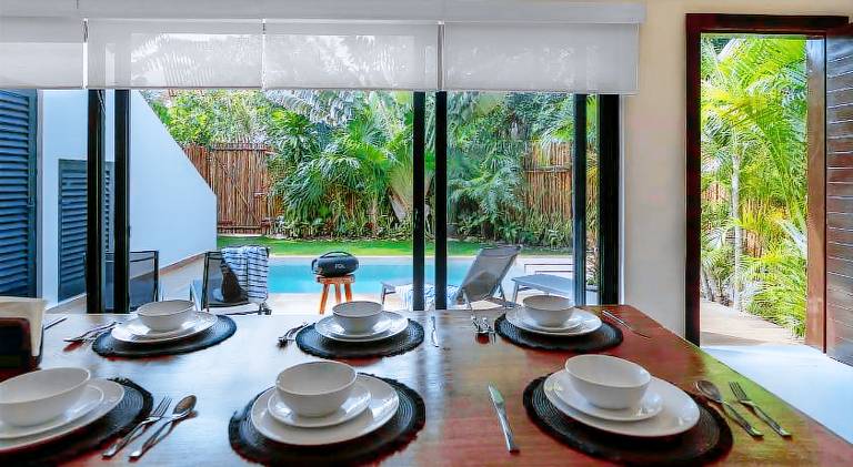 Villa with hot tub & pool — photo 2
