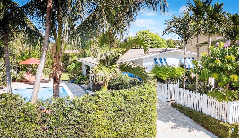 House  Juno Beach