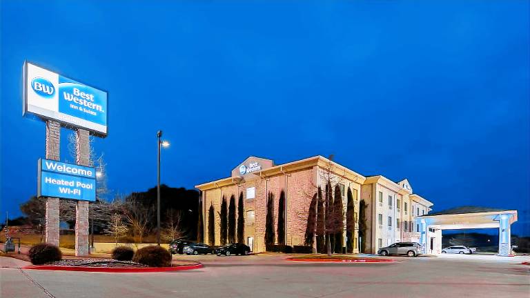 Best Western Granbury Inn & Suites — photo 5