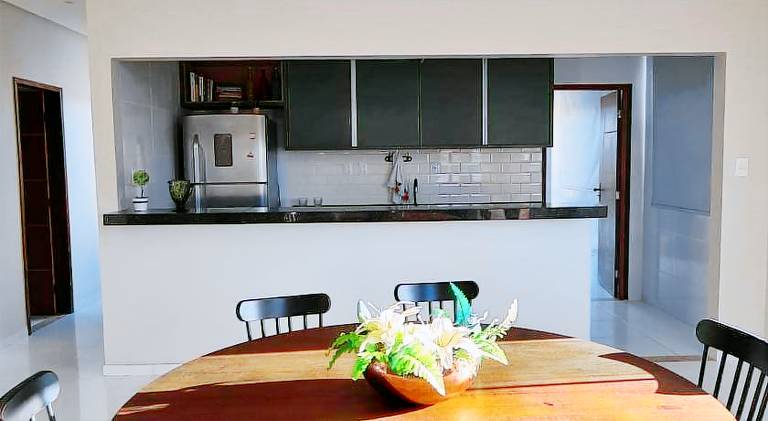 Apartment with jacuzzi & pool — photo 3