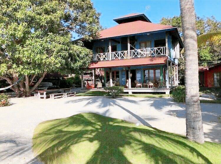 Villa  Río Hato