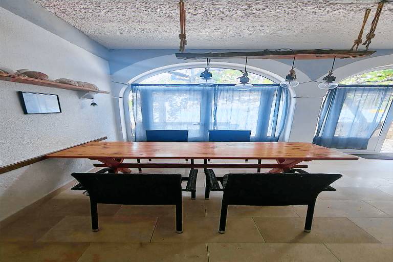 Holiday apartment with BBQ & patio | Sea view | Pet-friendly — photo 4