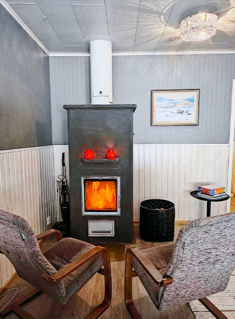 Levi Petsukkarinne: A two-bedroom apartment with a fireplace and private sauna — photo 4