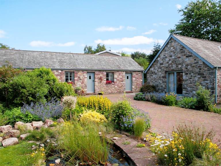 2 Bed in Crickhowell oc bn192