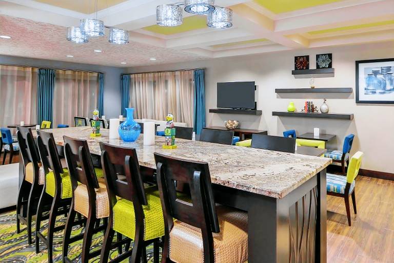 Hampton Inn Eugene — photo 4