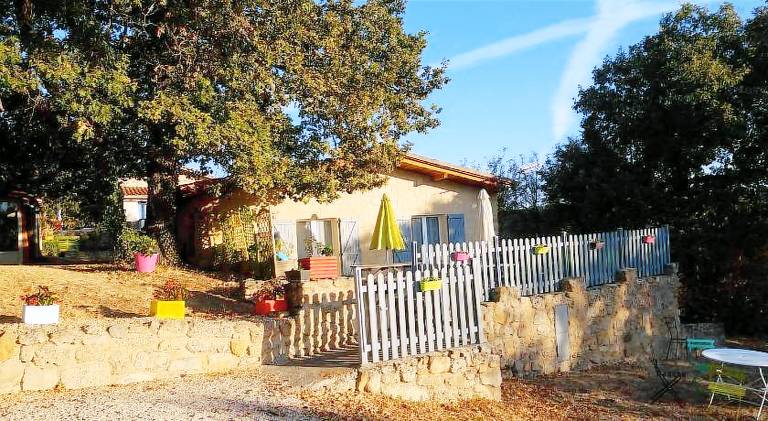 Vacation home with 3 rooms for 9 persons in Montauban