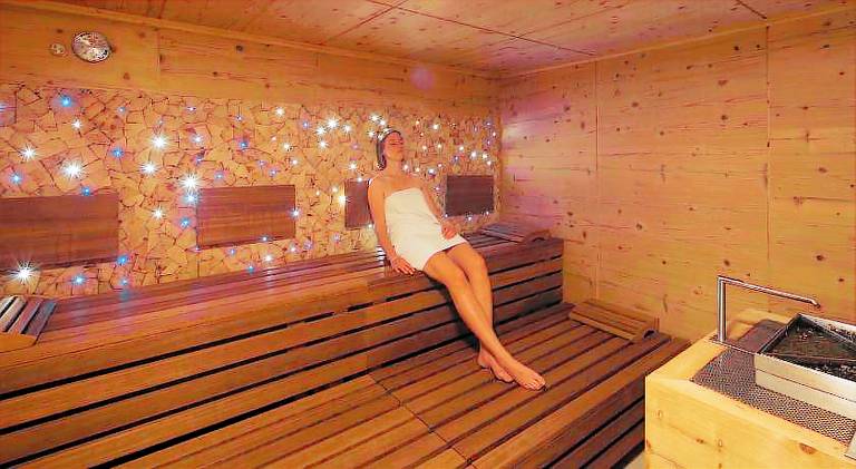 Apartment with patio & sauna — photo 4