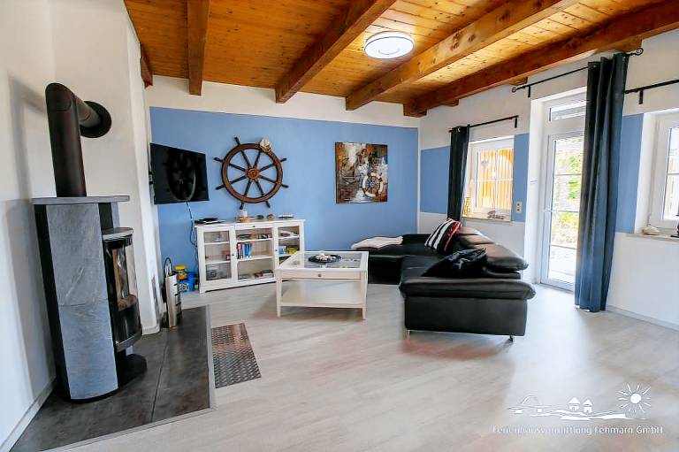 Family-friendly spacious vacation home with garden, terrace & grill | Pets are welcome — photo 5
