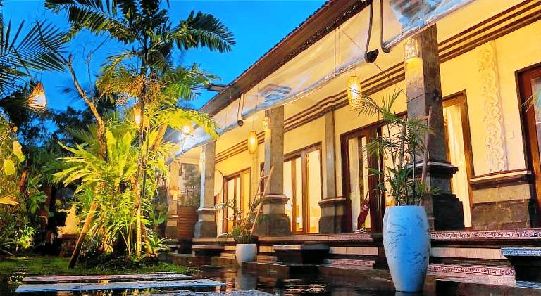 Insenja 4 Bedroom Private Villa & Resto Ubud — photo 2