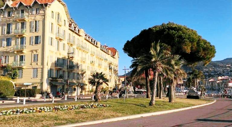 Serviced apartment with terrace | Near Castle Hill | Next to the beach | Pet-friendly — photo 4