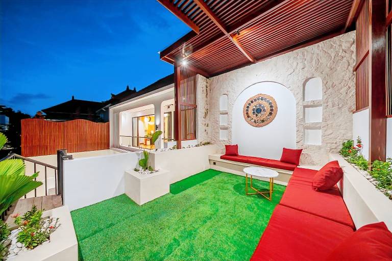 Alisa 3- 3BDR with Breathtaking Rooftop and Pool — photo 5