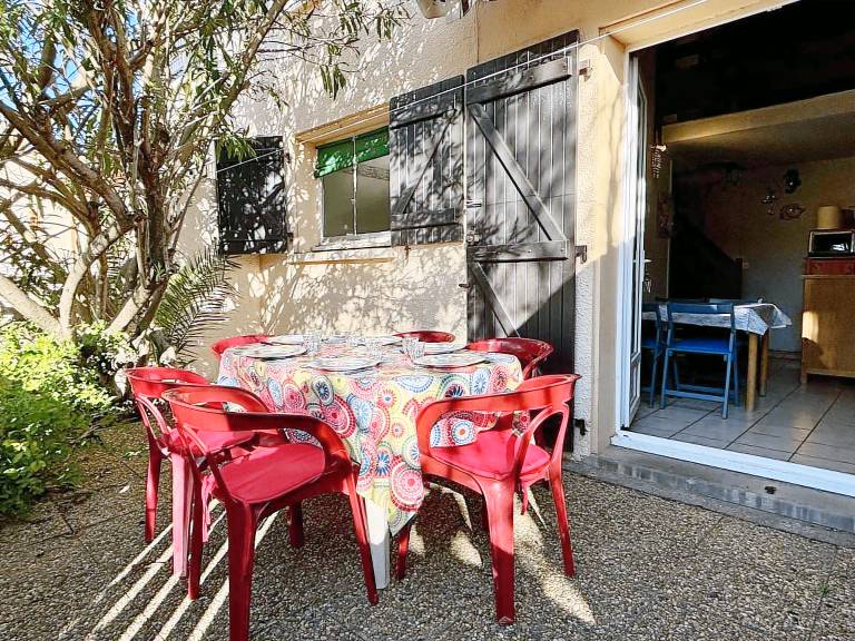 House with 2 rooms for 6 persons — photo 2