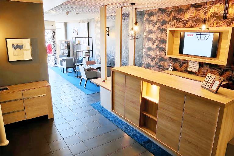 Ashley Hotel — photo 2