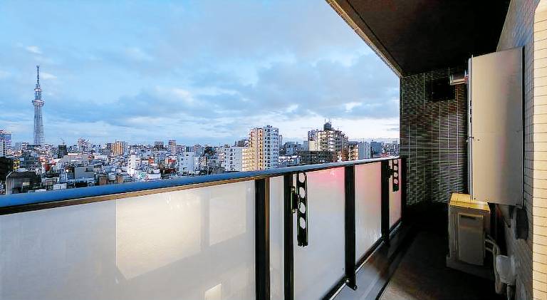 Apartment with patio | Perfect for remote work — photo 3