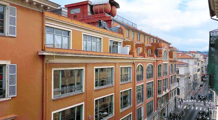 Palais Gioffredo place Massena — photo 4