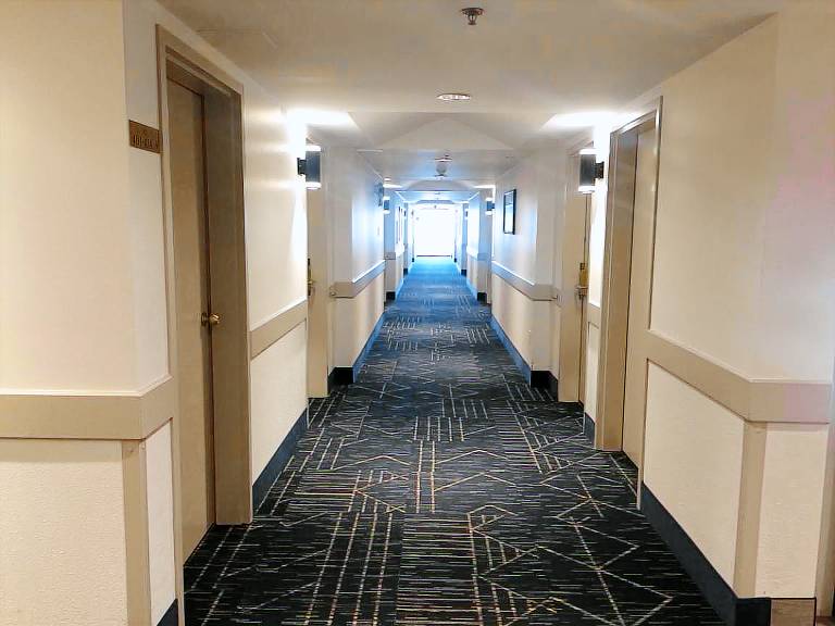 Riviera Hotel Calgary Airport — photo 5